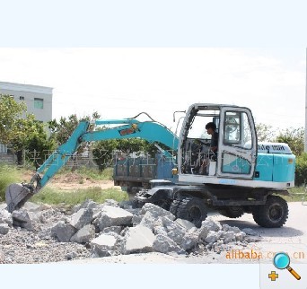 轮胎式小型挖掘机价格