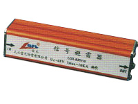 河南专线电涌保护器/河南百兆网络防雷器/河南雷电记数器/河南监控三合一防雷器