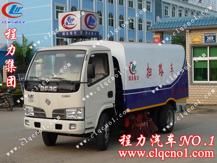 湖北程力供应东风小霸王扫路车13797887066