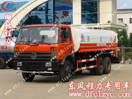 湖北程力厂家直销1208洒水车