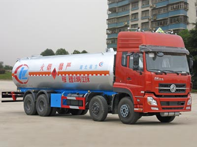 东风天龙前四后八化工液体运输车