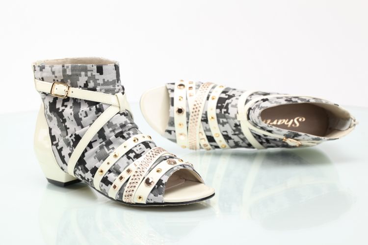 香尔莲真皮女鞋