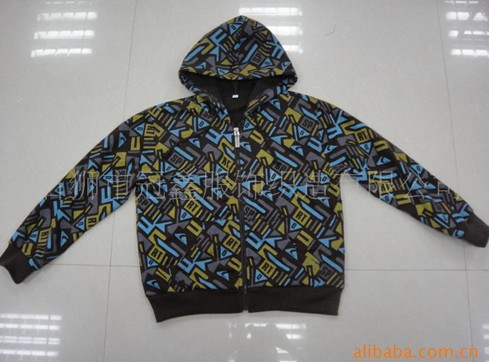 供应男童针织外套