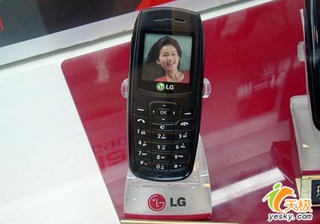 三五百的享受,各大品牌超值低价手机推荐_中国品牌总网