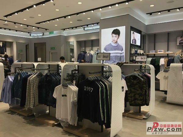 “男人衣柜”的国际野心 马来西亚美女店长看好中国品牌
